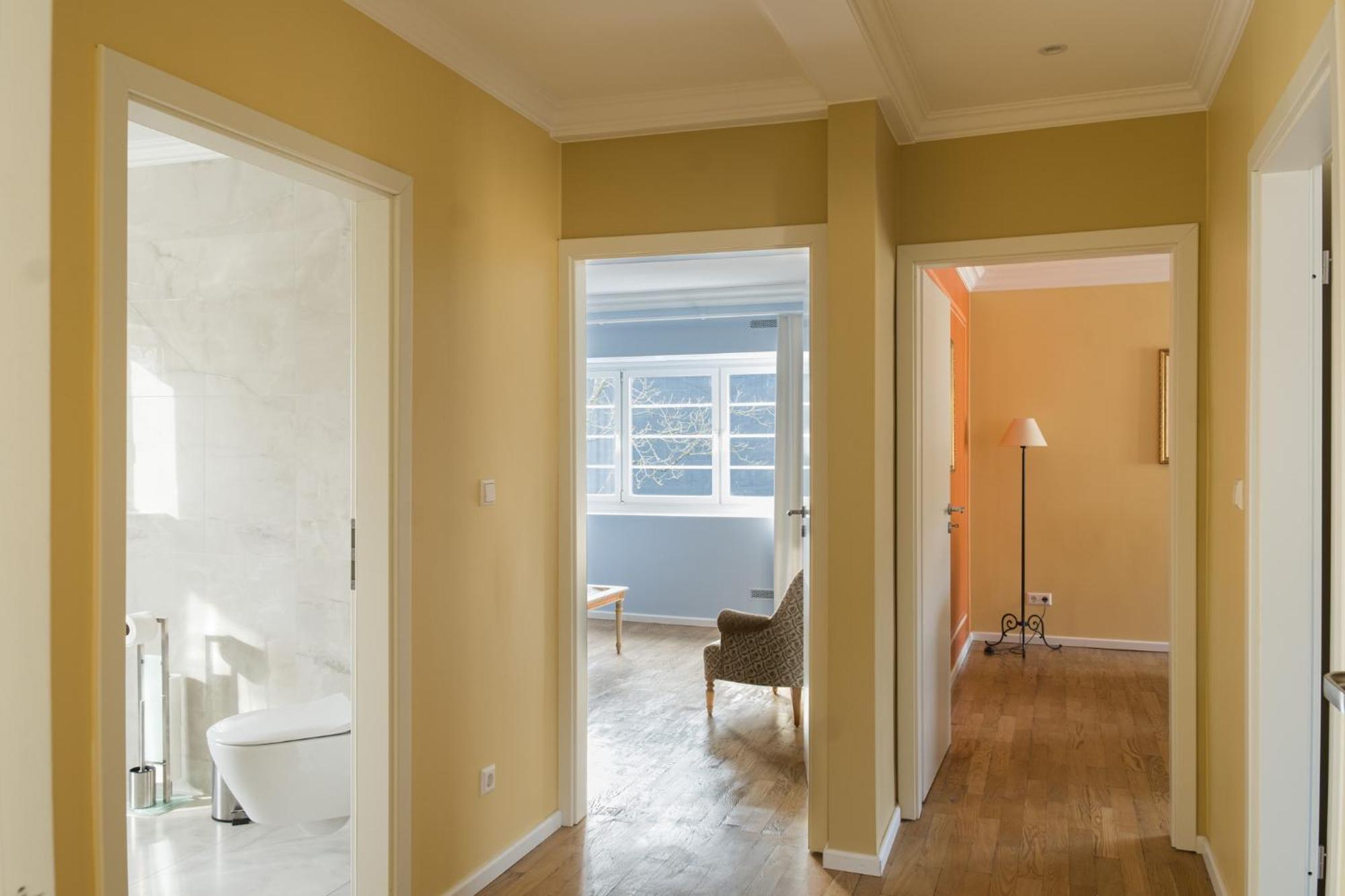 Superior Annexe B